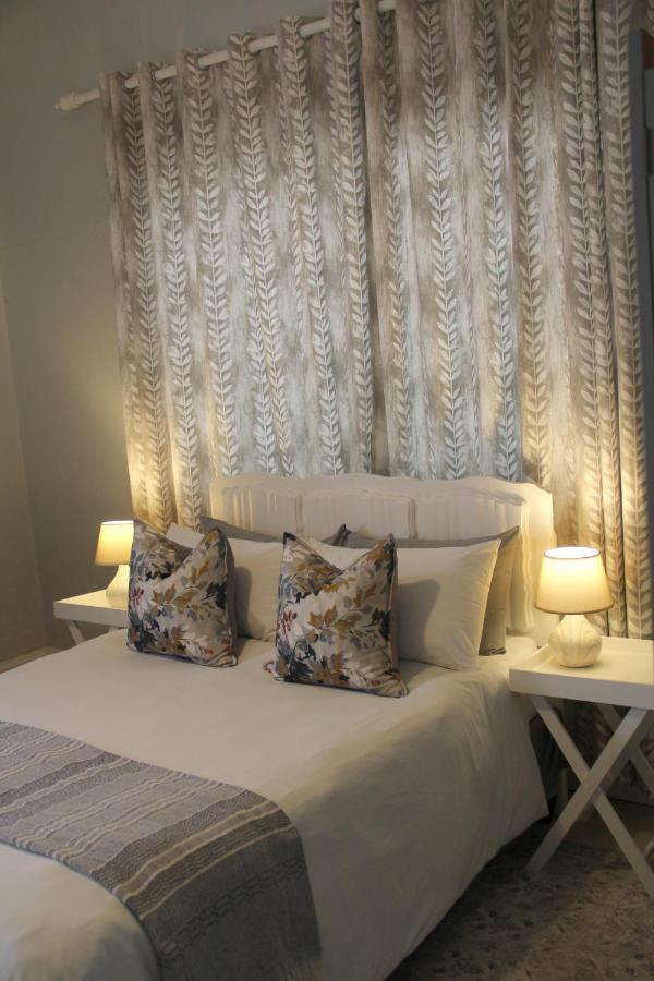 @Karoo Guesthouse Graaff-Reinet Eksteriør bilde
